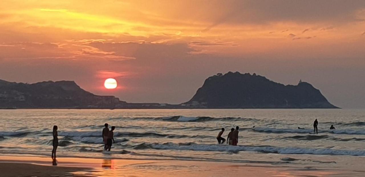 شقة Amplio Piso En La Playa De 135 M2 Con Garaje زاروتز المظهر الخارجي الصورة